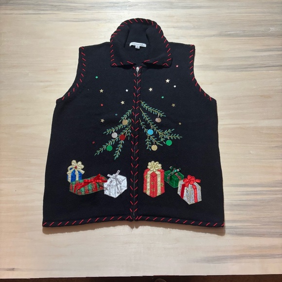 Mercer Street Studio Sweaters - Vintage Mercer Street Studio Womans Full Zip Christmas Sweater Vest Medium Black
